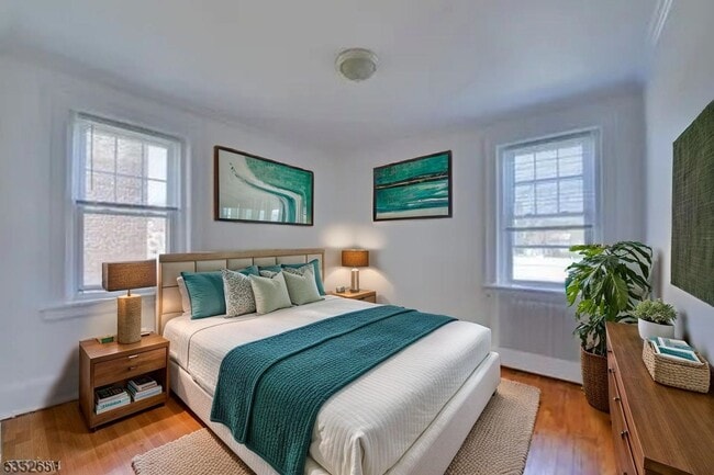 Building Photo - Bright & Versatile 2BR Condo in Bloomfield...