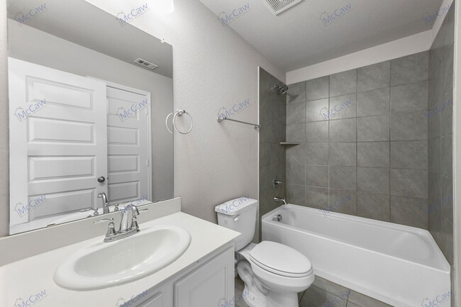 Building Photo - 5933 Hopkins Dr