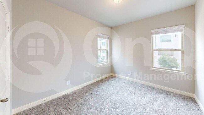 Building Photo - 12982 Jk Ojha St