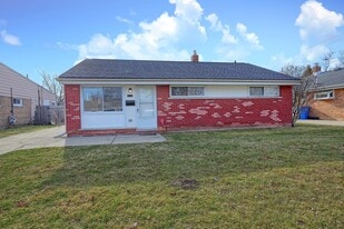 Building Photo - 11134 Superior Ave