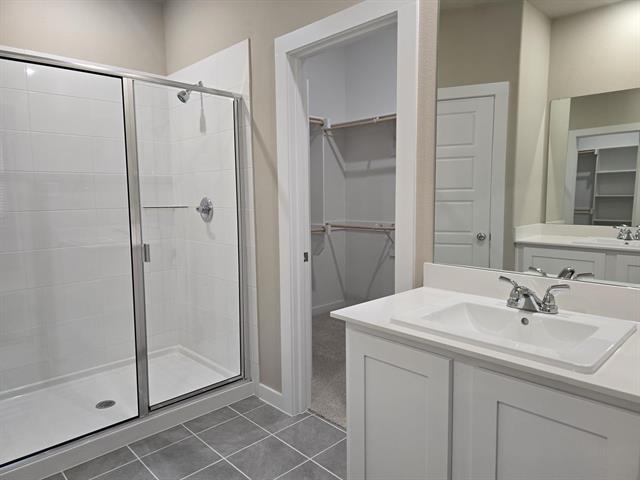 Building Photo - 3905 White Rock Dr
