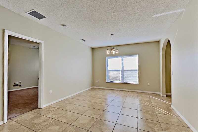 Building Photo - 610 Fisher Ct