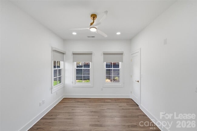 Building Photo - 1840 Merriman Ave