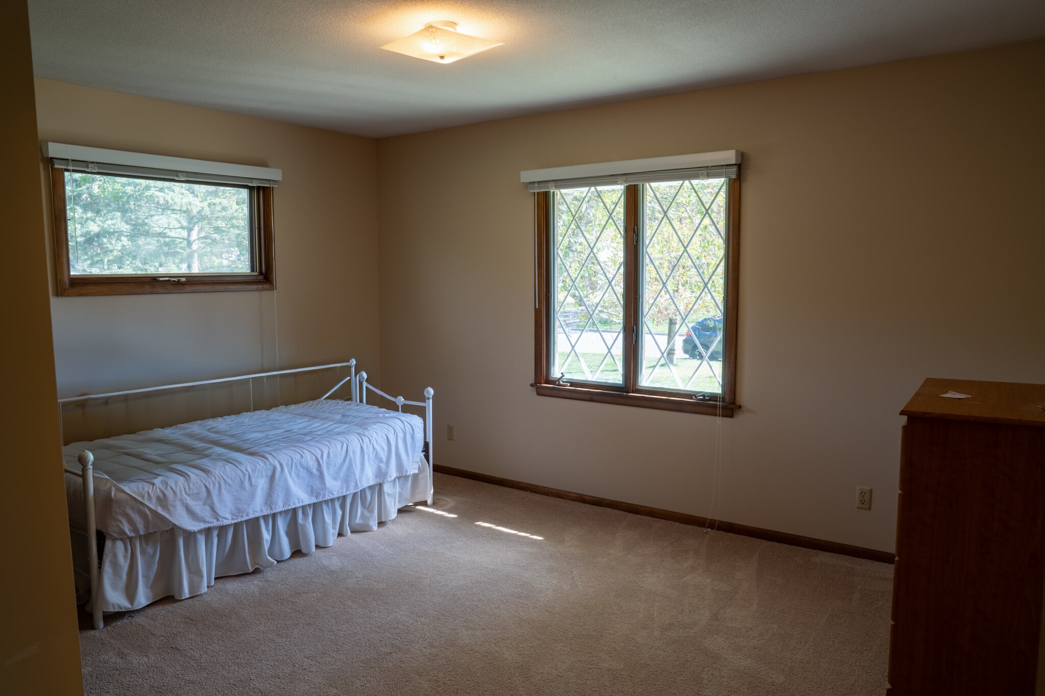 Bedroom 1 - 593 Rice Creek Ter NE