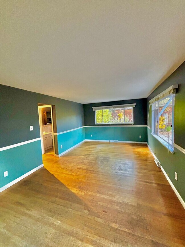 Building Photo - Chic One-Bedroom Getaway in Golden – Comfort, Style & Colorado Adventure!
