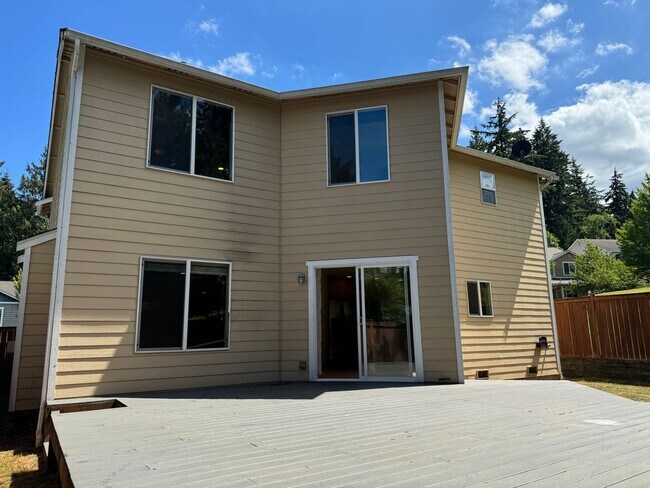 Building Photo - 11720 60th Ave SE