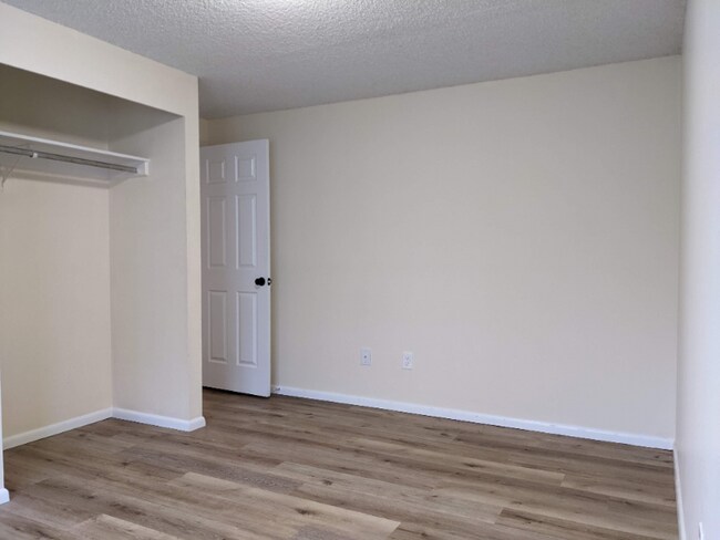 Building Photo - 1626 Walnut St