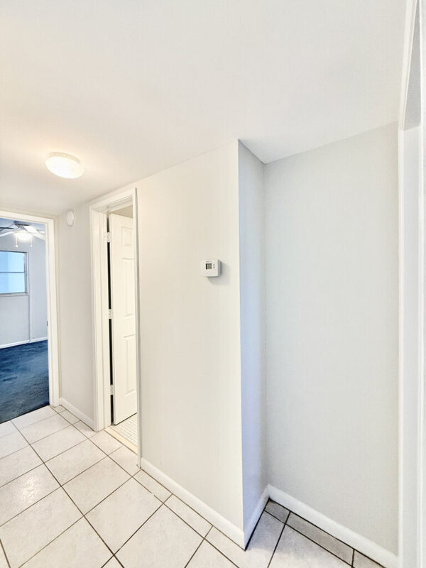 Building Photo - 911 Washington Ave SW