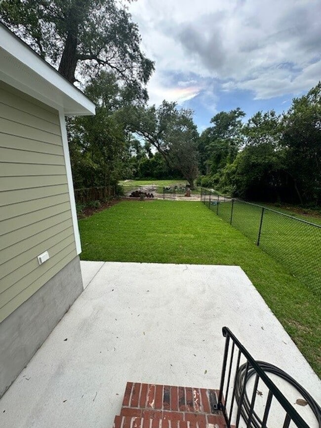 Building Photo - New Construction 3 Bedroom Home