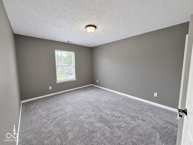 Building Photo - 12915 Longleaf Ln