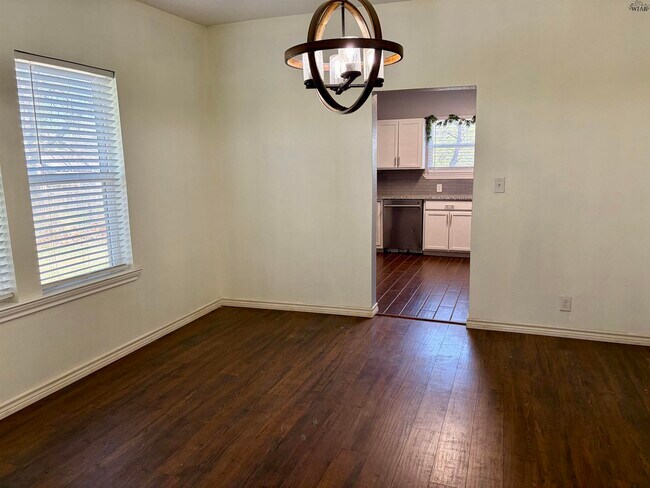 Building Photo - 2309 Grant St