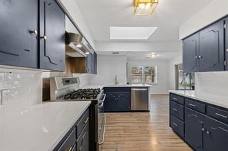 Building Photo - 10510 Gooding Dr