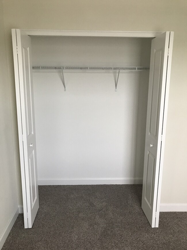 Building Photo - 5/3 Lake Nona/Moss park Home with FREE Lawncare, Internet, Cable and Phone