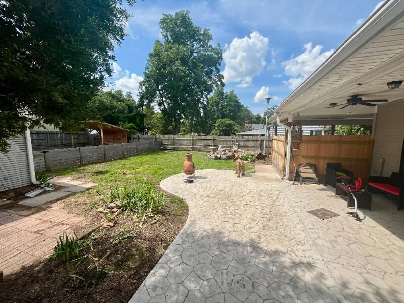 Building Photo - 5546 S Newport Ave