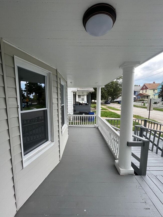 Building Photo - Brooklyn Centre - 3 Bedroom Single Family ...