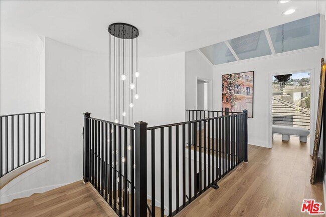 Building Photo - 12303 Ridge Cir