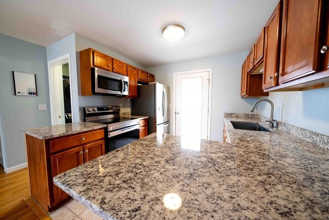 Building Photo - 59 Dicandra Dr