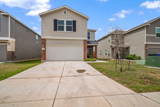 Building Photo - 3218 Comanche Crossing