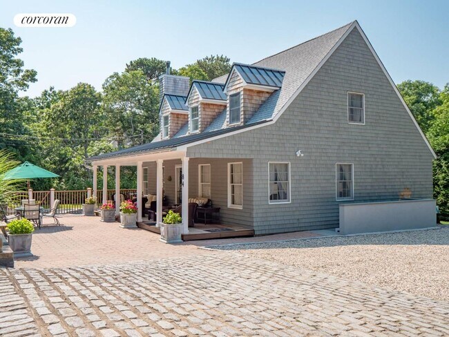 Building Photo - 84 Middle Hwy