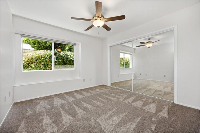 Building Photo - 2901 Loveland Way