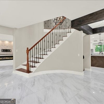 Building Photo - 3270 Brookview Dr