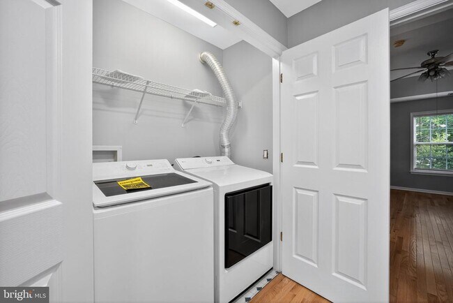 Building Photo - 4127 Dallas Hutchison St
