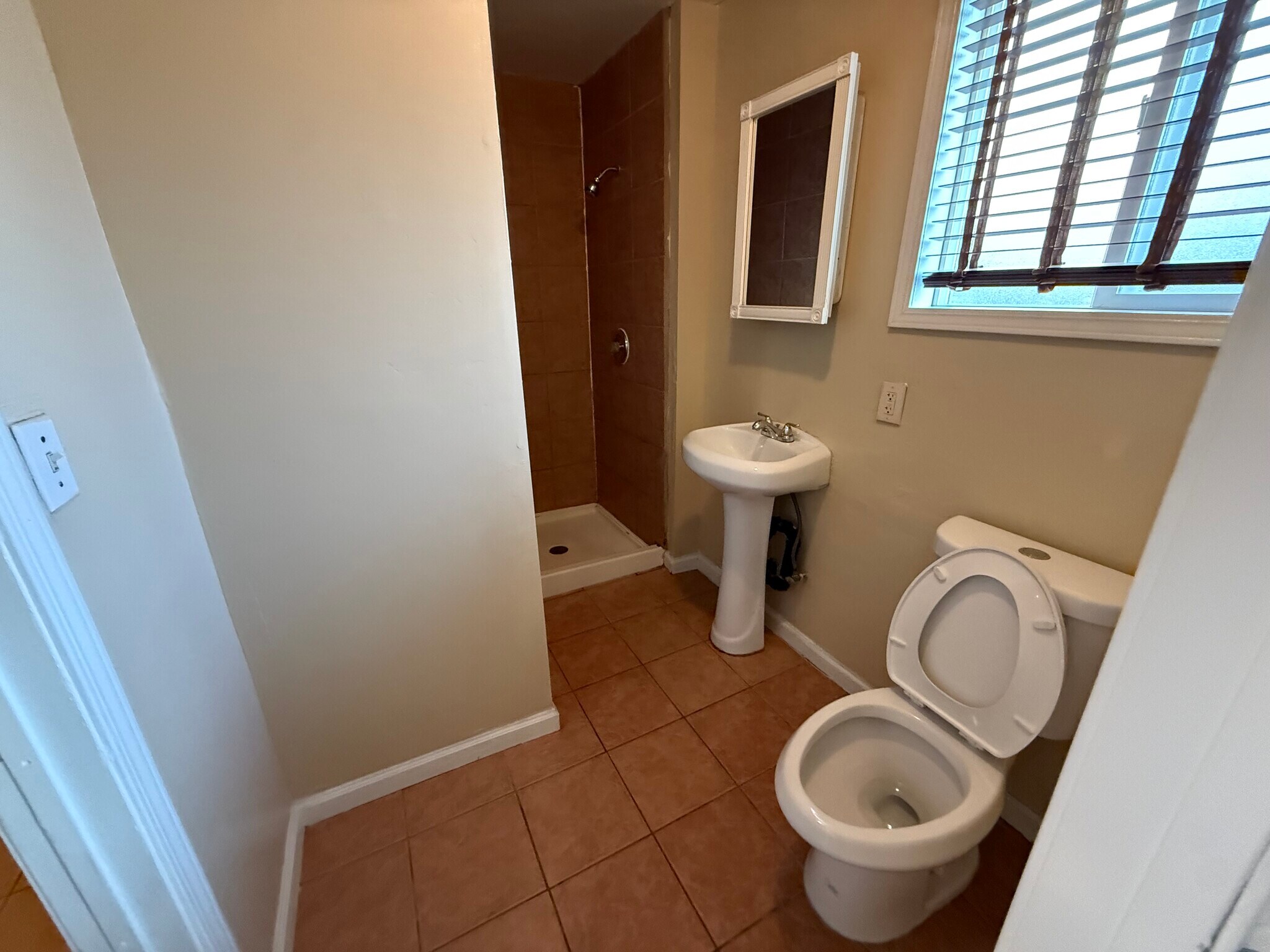 Building Photo - 5809 Lindo Paseo