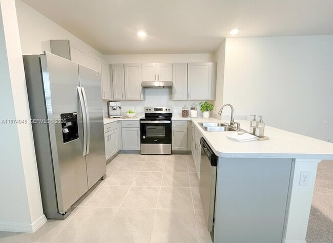 Building Photo - 1556 Gladewater Rd