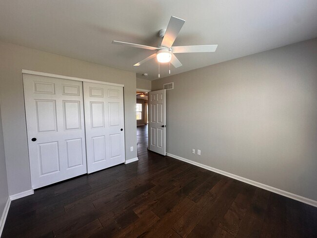 Building Photo - 4BR/2BA Home for Rent in Eastwood w/Basement and Backyard Deck!