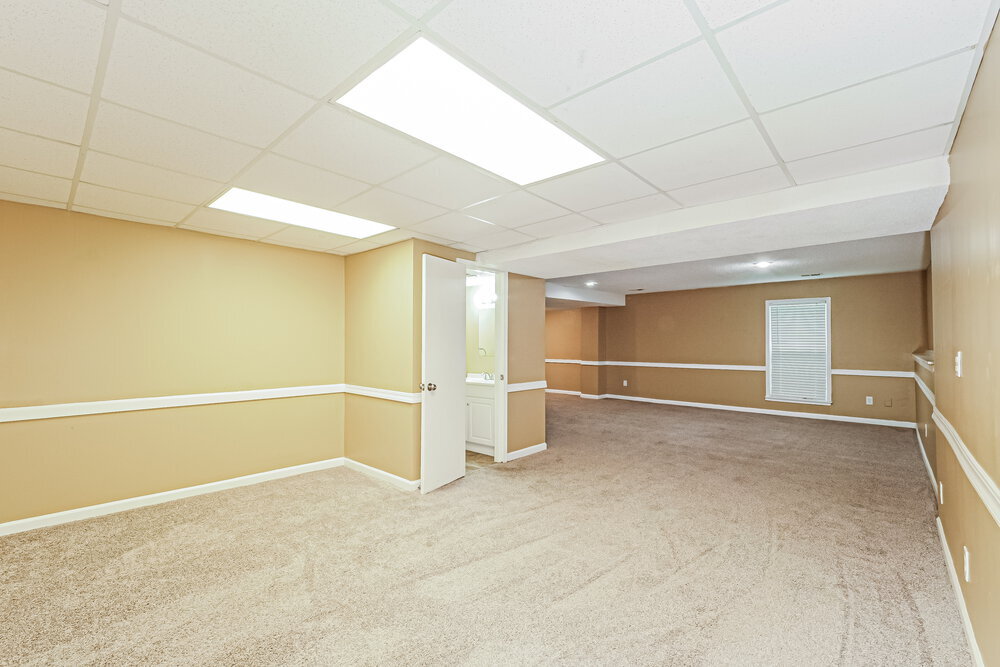 Building Photo - 9004 Arlington Ct
