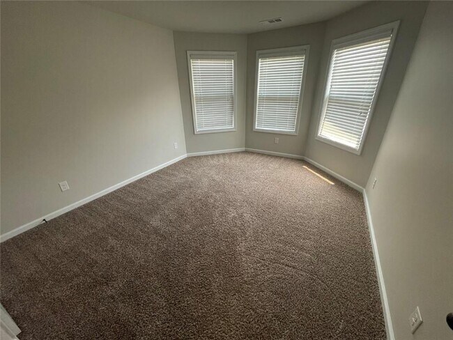 Building Photo - 4810 Haysboro Way