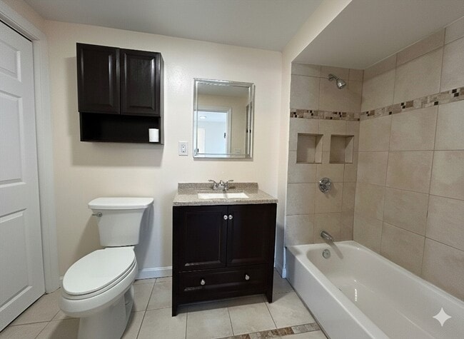 Building Photo - 223 Trenton St