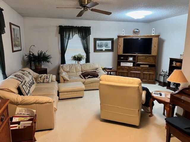 Building Photo - 3220 Heartland Dr