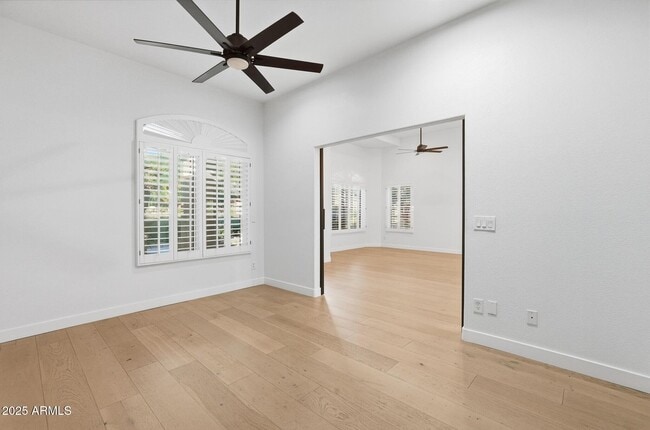 Building Photo - 11415 N 44th St