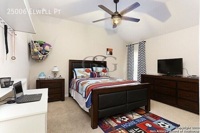 Building Photo - 25006 Elwell Point
