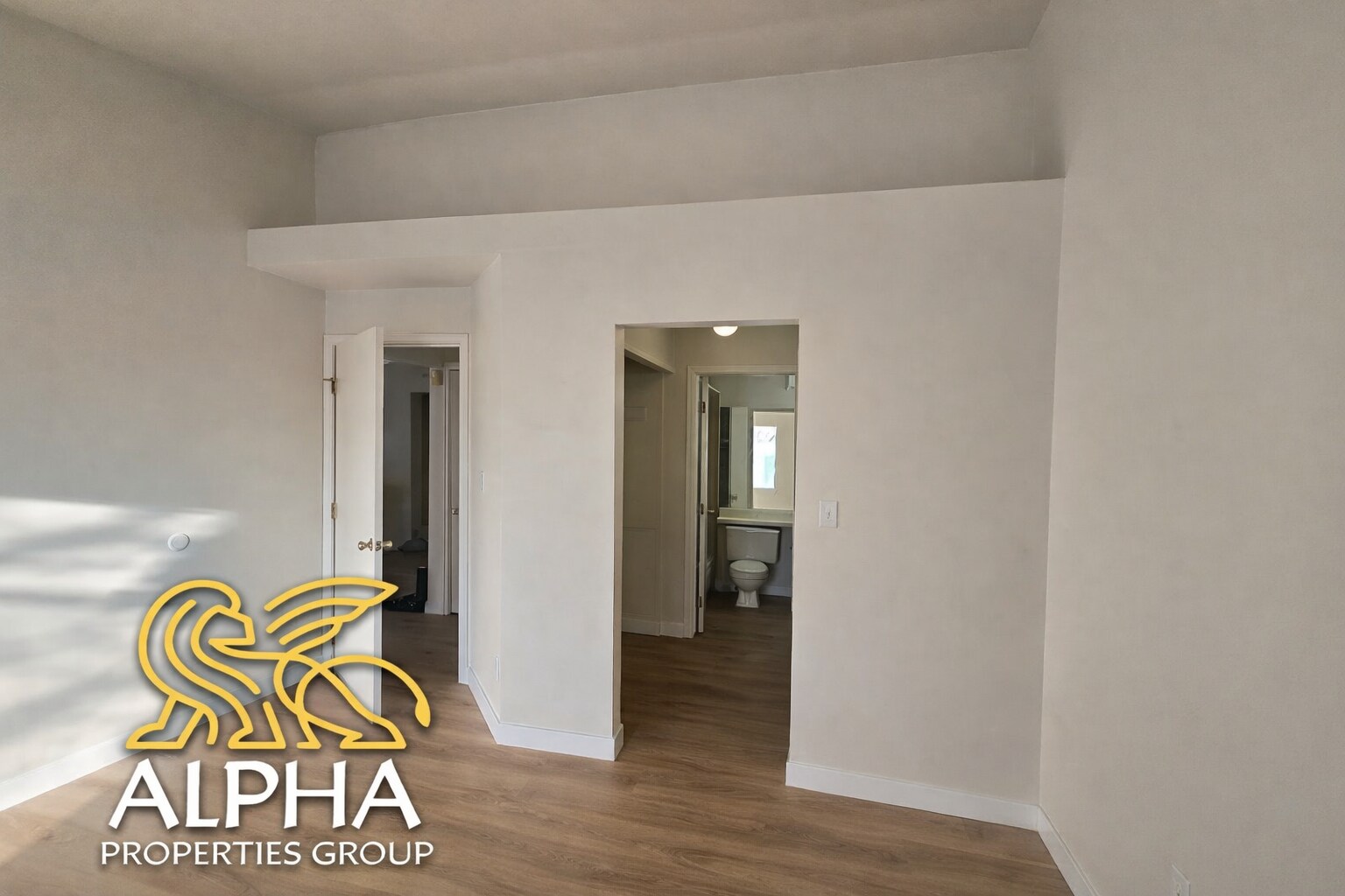 Building Photo - 1070 Acapulco Ct