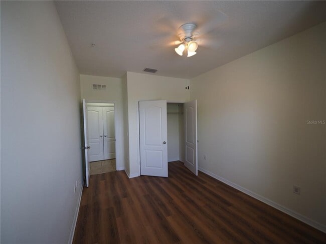 Building Photo - 8140 Enclave Way