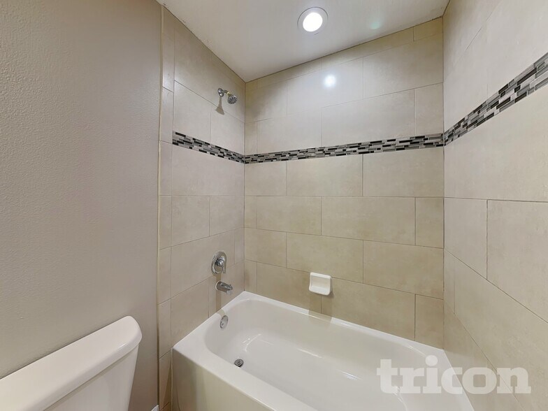 Building Photo - 4003 Augustine Rd