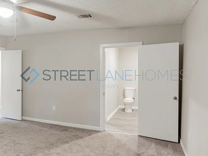 Building Photo - 3304 Winn Dr