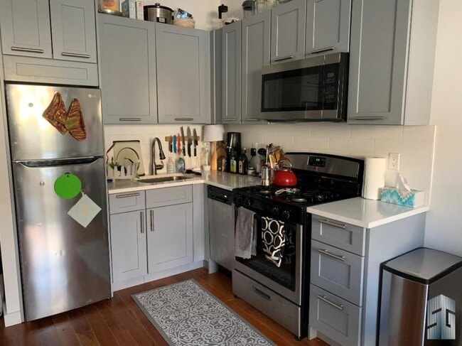 Building Photo - 2 bedroom in BROOKLYN NY 11216