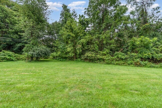 Building Photo - 1133 Nanroc Dr