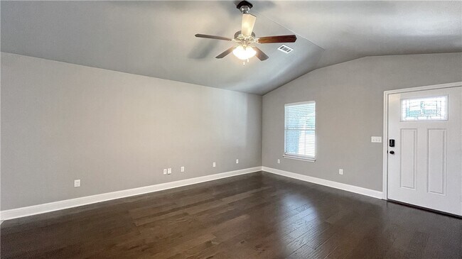 Building Photo - 1702 S K Pl