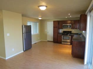 Building Photo - 54- 12th, Poplar