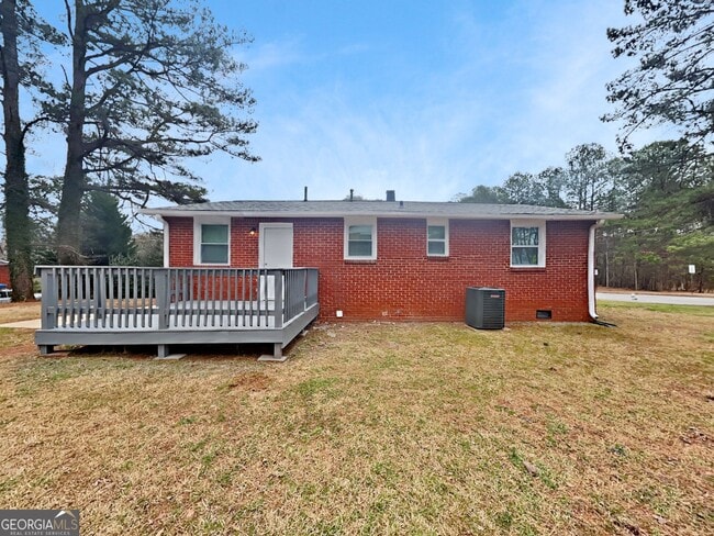 Building Photo - 406 Blair Villa Dr SE
