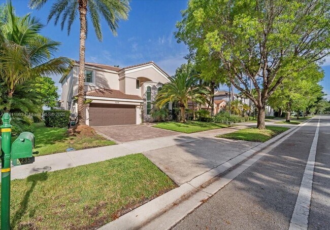 Building Photo - 5235 SW 171st Ave