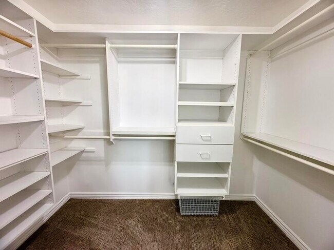 Building Photo - 2154 Wasatch Blvd