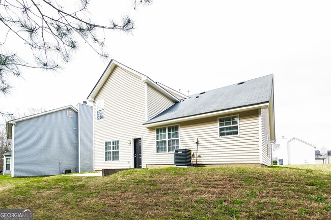 Building Photo - 3418 Newgold Ter