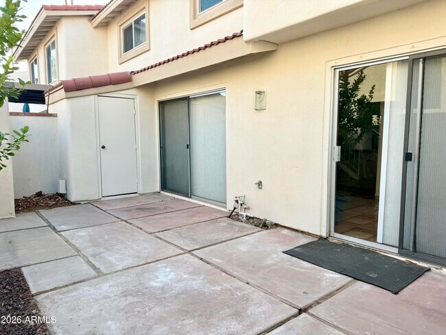 Building Photo - 5631 N 79th St