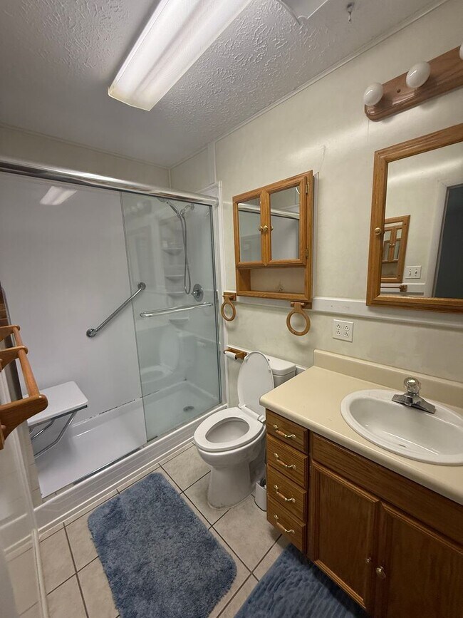 Building Photo - CALL or Text 910-284-4804 TO SCHEDULE