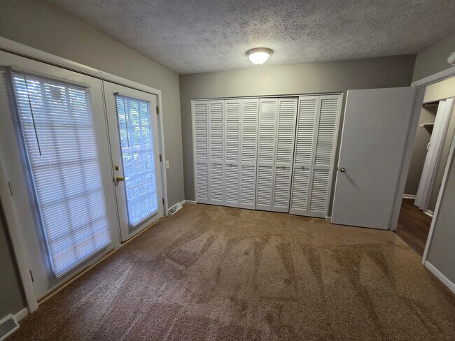 Building Photo - 3406 Alpine Ct